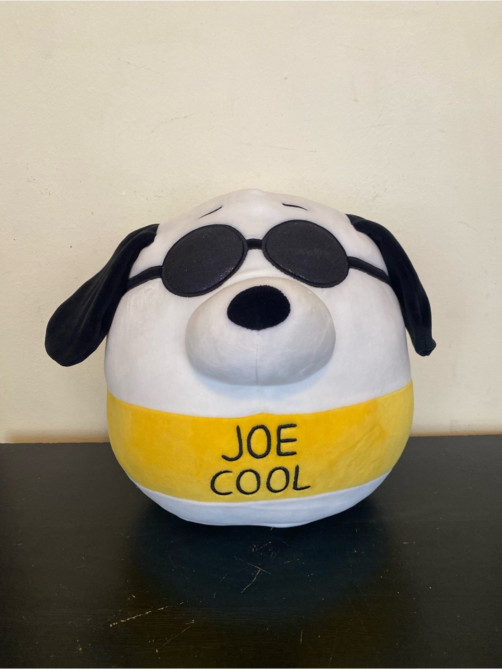 Squishmallows PEANUTS Snoopy Joe Cool Plush Stuffed Animal 2023 Sunglasses